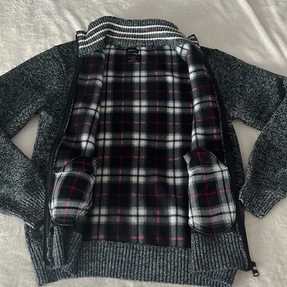 Buffalo zip up sweater XL - Picture 2 of 2